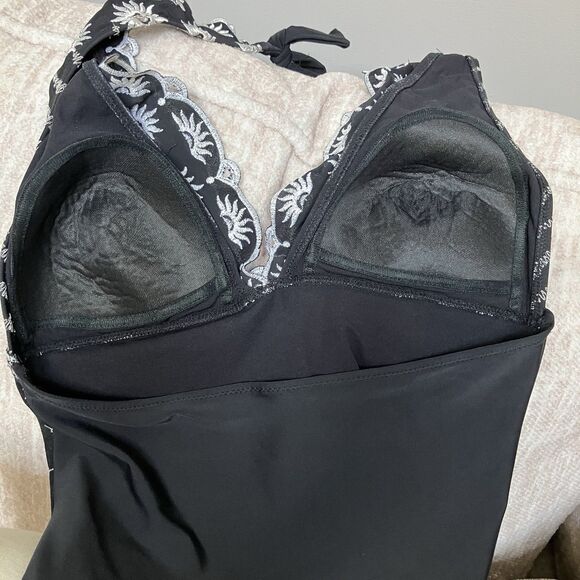 Gottex Size 12 Black‎ One-Piece SwimSuit Embroidered Plunge Halter Women’s - Picture 5 of 6